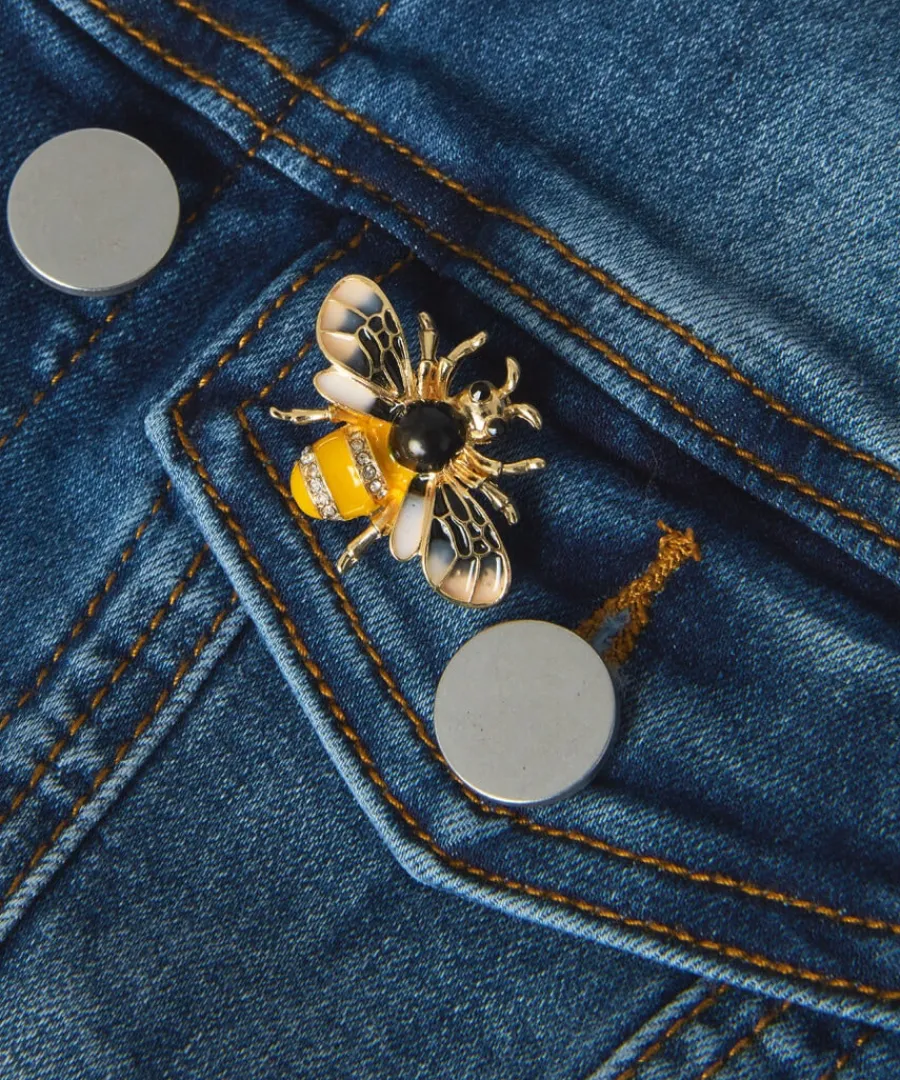 busy_as_a_bee_brooch_2.webp Joe Browns Accessories & Jewellery<Busy As A Bee Brooch