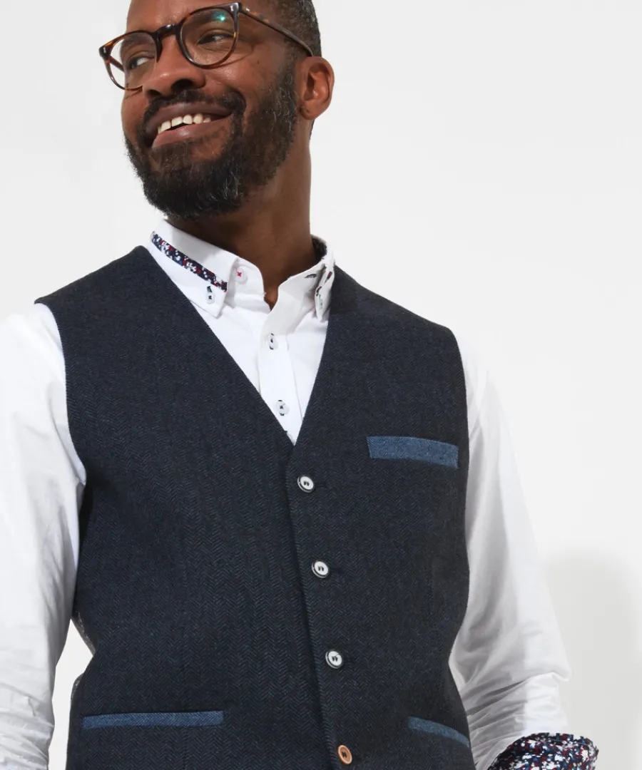 cool_combination_waistcoat_5.webp Joe Browns Coats & Jackets<Cool Combination Waistcoat