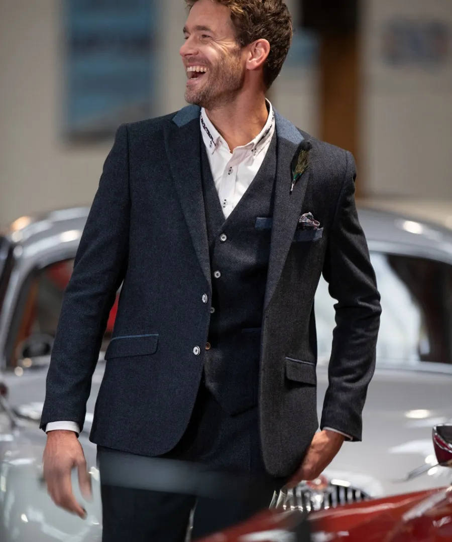 cool_combination_waistcoat_7.webp Joe Browns Coats & Jackets<Cool Combination Waistcoat