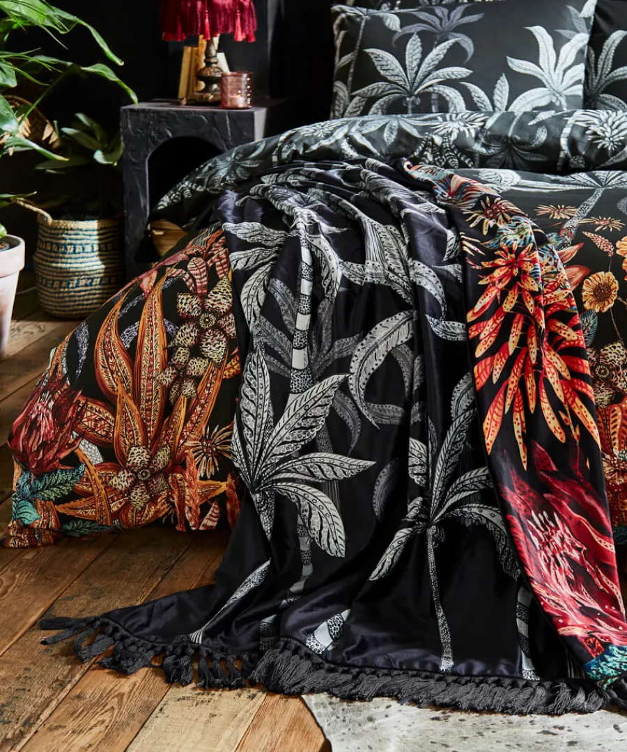 endless_sunsets_reversible_throw_4.webp Joe Browns Gifts<Endless Sunsets Reversible Throw