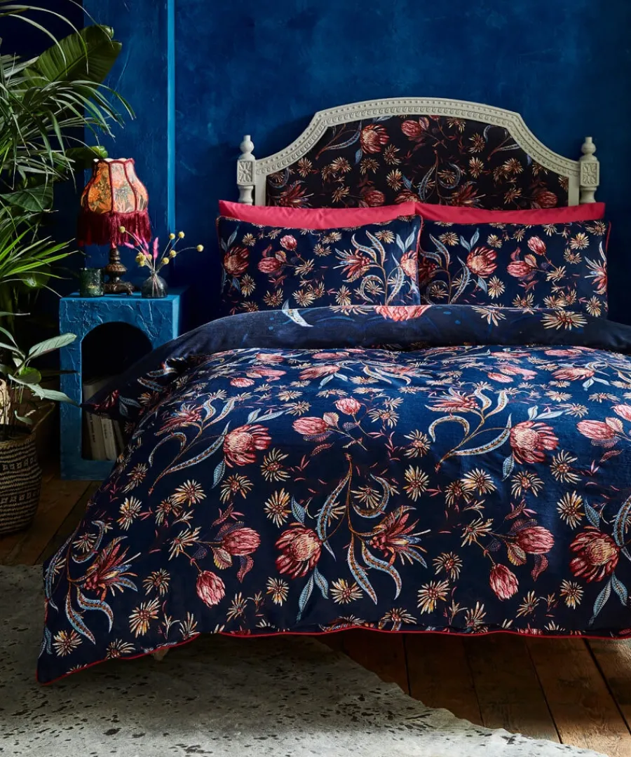 flamboyant_florals_reversible_bed_set_6.webp Joe Browns Bedding<Flamboyant Florals Reversible Bed Set