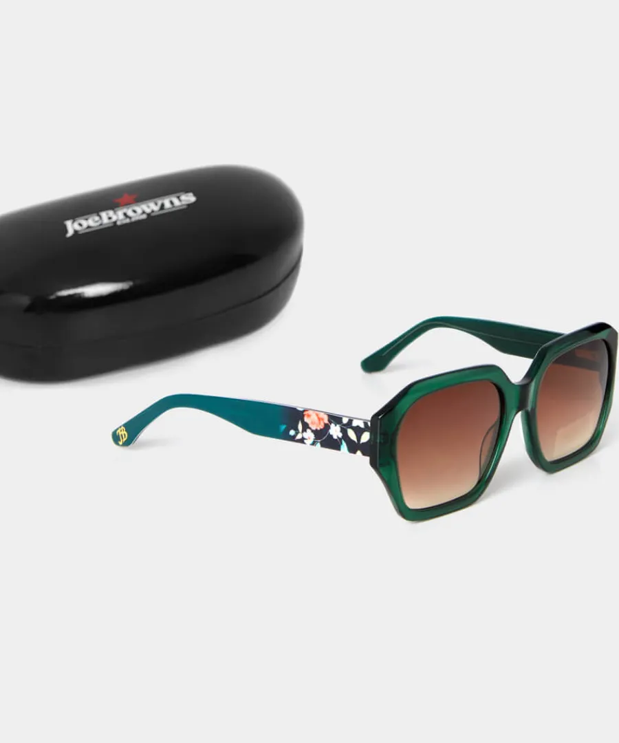 forever_retro_sunglasses_3.webp Joe Browns Accessories & Jewellery<Forever Retro Sunglasses