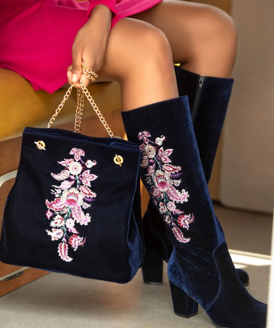 opulence_embroidered_velvet_bag_3.webp Joe Browns Handbags & Purses<Opulence Embroidered Velvet Bag