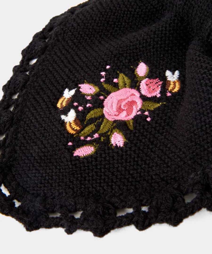 so_very_vintage_embroidered_scarf_2.webp Joe Browns Gifts<So Very Vintage Embroidered Scarf